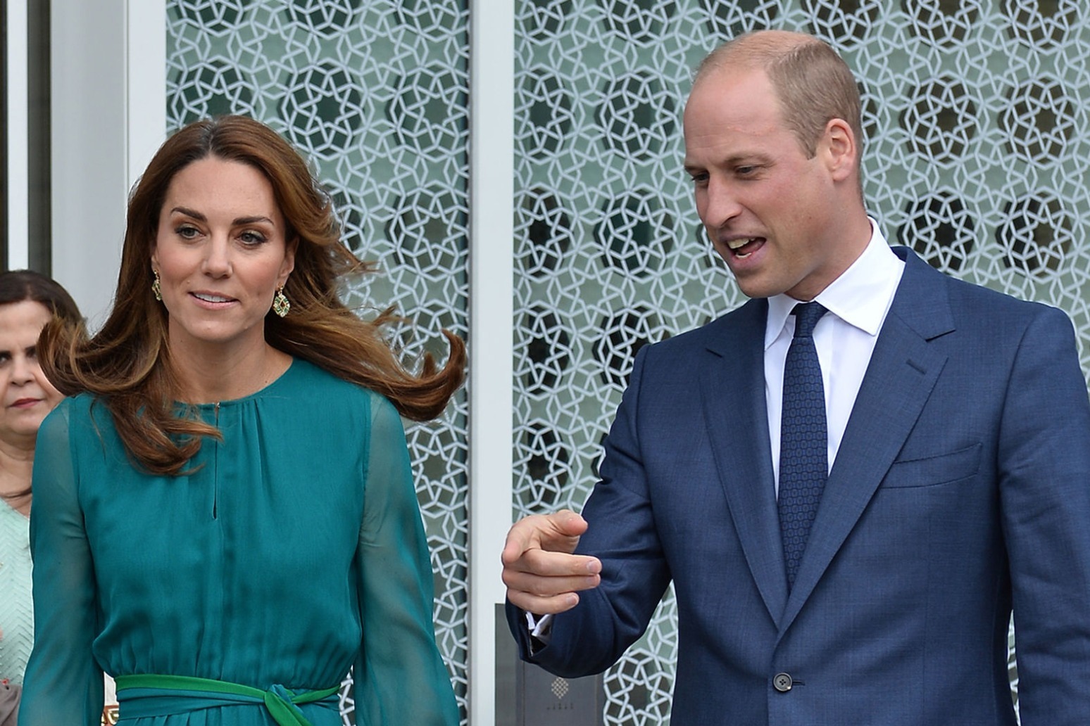 LUNCH WITH IMRAN KHAN FOR WILLIAM AND KATE\'S FIRST DAY IN PAKISTAN 